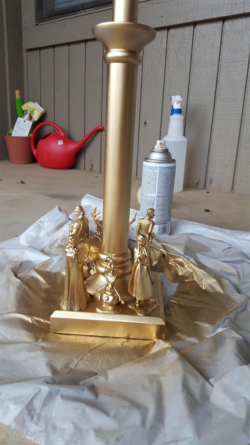 DIY Abajur dourado Disney