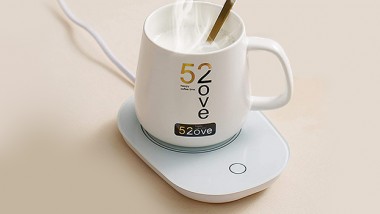 Mantenha seu café aquecido com esse aquecedor de xícaras. Presente Perfeito!